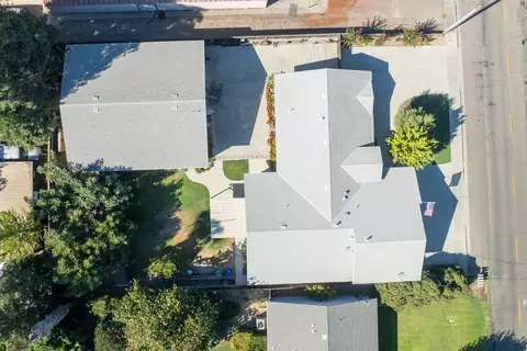 View/Area - 940 E Minnesota Ave, Turlock, CA 95382 photo 3 of 5