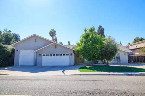 Exterior - 940 E Minnesota Ave, Turlock, CA 95382 photo 14 of 14