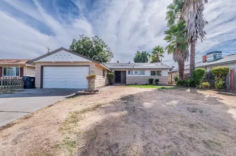 1916 63rd Ave, Sacramento, CA 95822