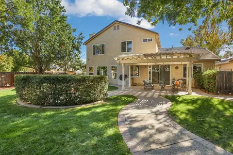 Exterior - 345 Christopher Michael Ln, Tracy, CA 95377 photo 10 of 15
