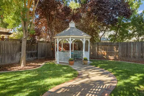 Exterior - 345 Christopher Michael Ln, Tracy, CA 95377 photo 12 of 15