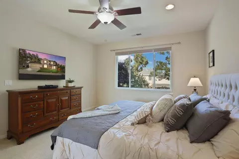 Bedroom - 345 Christopher Michael Ln, Tracy, CA 95377 photo 5 of 6
