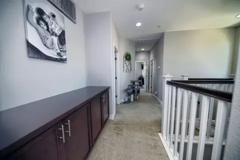 Entry Way - 9429 Vintner Cir, Patterson, CA 95363 photo 8 of 9