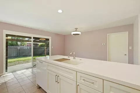 534 S Crescent Ave, Lodi, CA 95240 photo 6