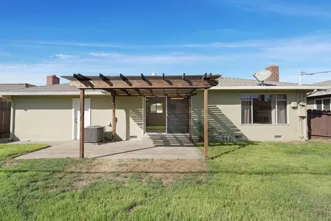 534 S Crescent Ave, Lodi, CA 95240 photo 37