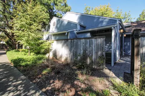2444 Sycamore Ln #3, Davis, CA 95616 photo 41
