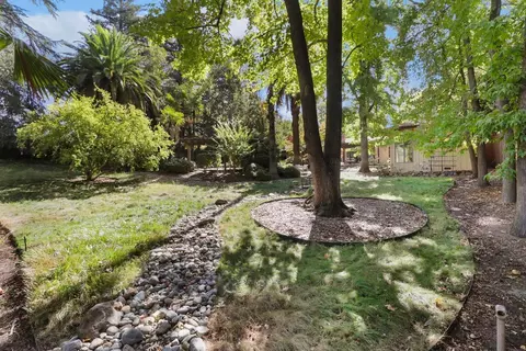 5649 Fair Oaks Blvd, Carmichael, CA 95608 photo 39
