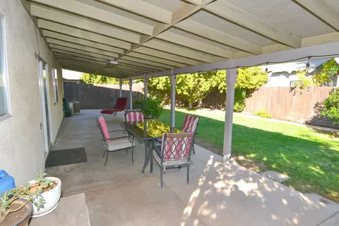 1766 Westview Dr, Ceres, CA 95307 photo 18