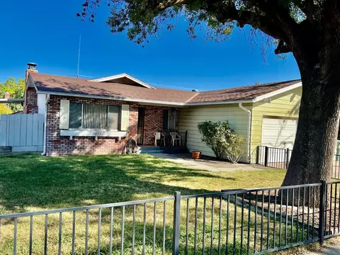 1613 Carnation Ct, Modesto, CA 95355 photo 1