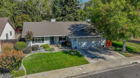 3359 Shamrock Pl, Merced, CA 95340 photo 8