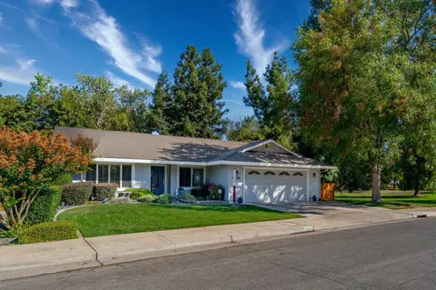 3359 Shamrock Pl, Merced, CA 95340 photo 5