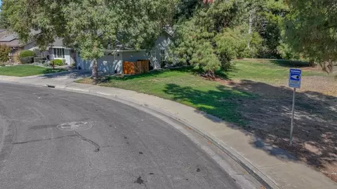 3359 Shamrock Pl, Merced, CA 95340 photo 9