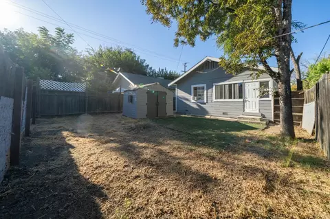 Exterior - 108 E 8th St, Tracy, CA 95376 photo 6 of 10