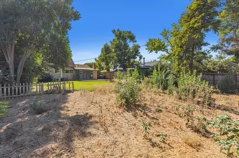 5845 Topp Ct, Carmichael, CA 95608 photo 43
