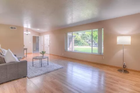 Living - 5400 Valhalla Dr, Carmichael, CA 95608 photo 5 of 12