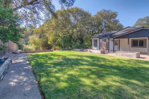 Exterior - 5400 Valhalla Dr, Carmichael, CA 95608 photo 29 of 37