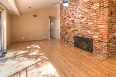 Living - 5400 Valhalla Dr, Carmichael, CA 95608 photo 8 of 12