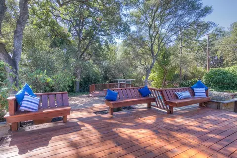 Exterior - 5400 Valhalla Dr, Carmichael, CA 95608 photo 13 of 37