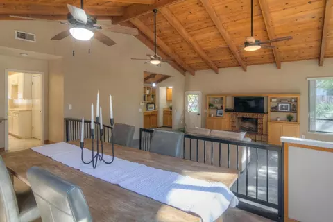 Dining - 5400 Valhalla Dr, Carmichael, CA 95608 photo 3 of 3