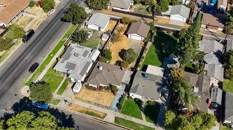 1451 W 21st St, Merced, CA 95340 photo 4