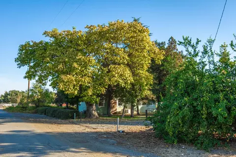 Exterior - 2434 Davis Rd, Williams, CA 95987 photo 3 of 35