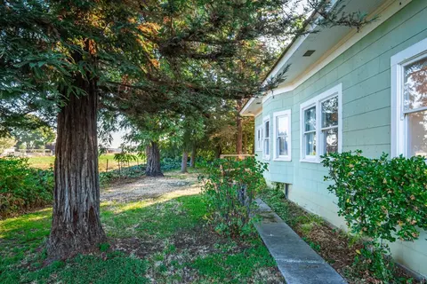 Exterior - 2434 Davis Rd, Williams, CA 95987 photo 31 of 35