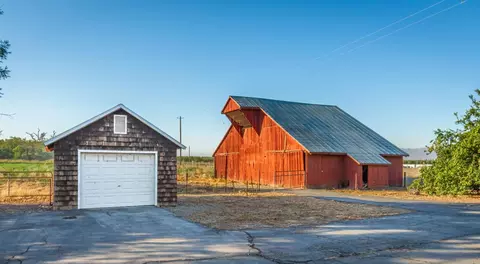 Exterior - 2434 Davis Rd, Williams, CA 95987 photo 20 of 35