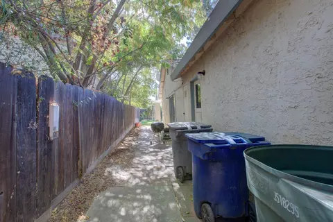 96 W Donna Dr, Merced, CA 95348 photo 37