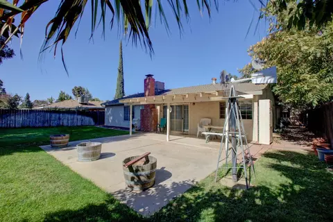 96 W Donna Dr, Merced, CA 95348 photo 40