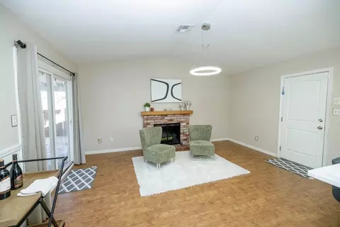 211 S Central Ave, Tracy, CA 95376 photo 12
