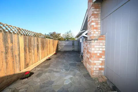 211 S Central Ave, Tracy, CA 95376 photo 26