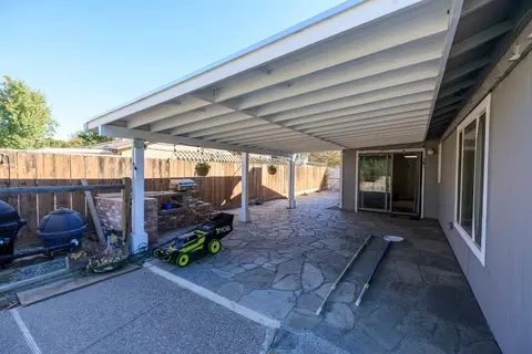 211 S Central Ave, Tracy, CA 95376 photo 27