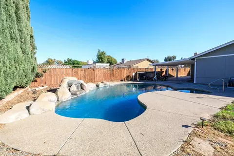 211 S Central Ave, Tracy, CA 95376 photo 34