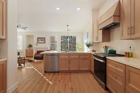 Kitchen - 2626 Magnolia Ct, Lodi, CA 95242 photo 4 of 7