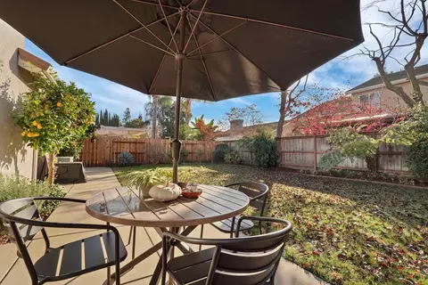 Exterior - 2626 Magnolia Ct, Lodi, CA 95242 photo 10 of 15