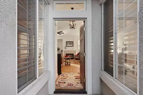 Entry Way - 2626 Magnolia Ct, Lodi, CA 95242 photo 1 of 2