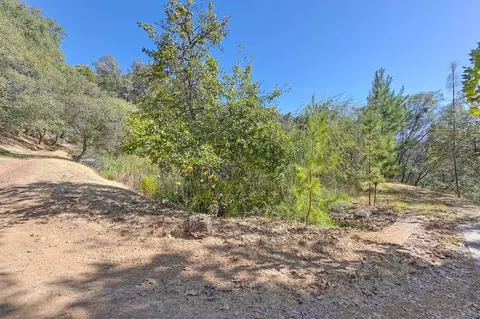 Exterior - 2092 Lois Ln, Cool, CA 95614 photo 18 of 27