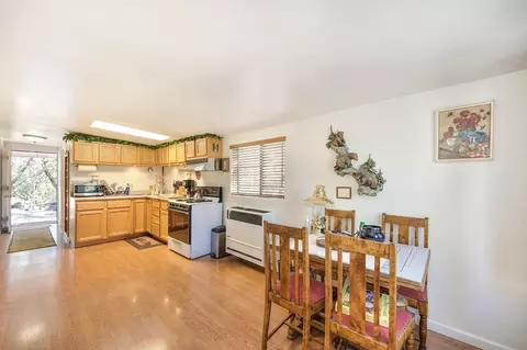 Dining - 2092 Lois Ln, Cool, CA 95614 photo 5 of 6