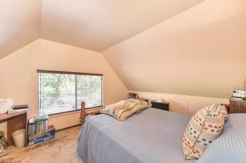 Bedroom - 2092 Lois Ln, Cool, CA 95614 photo 5 of 8
