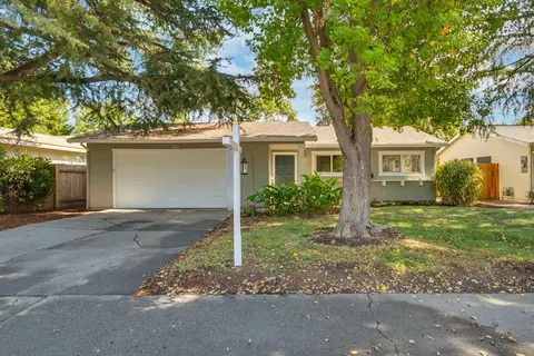 2420 Bueno Dr, Davis, CA 95616 photo 1
