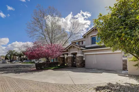 148 Lone Oak Ct, Roseville, CA 95678
