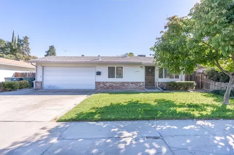 3004 Jade Way, Modesto, CA 95355 photo 1