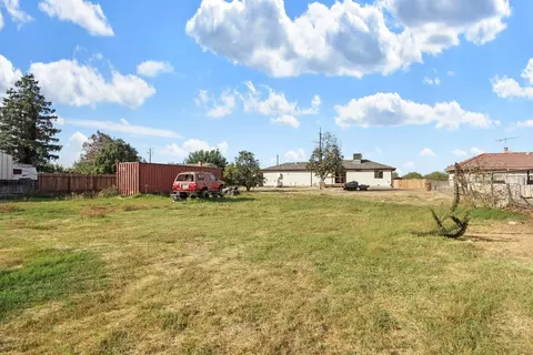 Exterior - 5850 Nile Rd, Manteca, CA 95337 photo 12 of 15