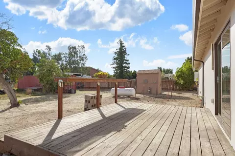 Exterior - 5850 Nile Rd, Manteca, CA 95337 photo 5 of 15