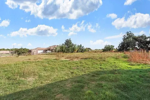 Exterior - 5850 Nile Rd, Manteca, CA 95337 photo 7 of 15