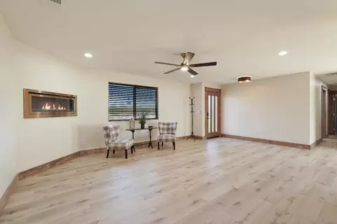 Living - 5850 Nile Rd, Manteca, CA 95337 photo 1 of 2