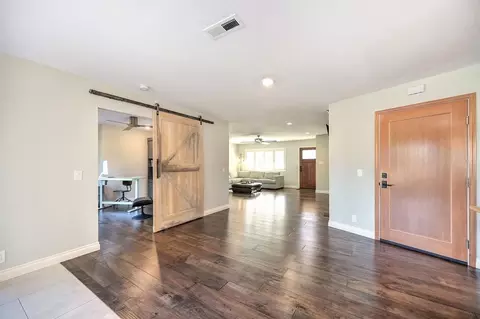 Entry Way - 518 Fairview Dr, Placerville, CA 95667 photo 5 of 7