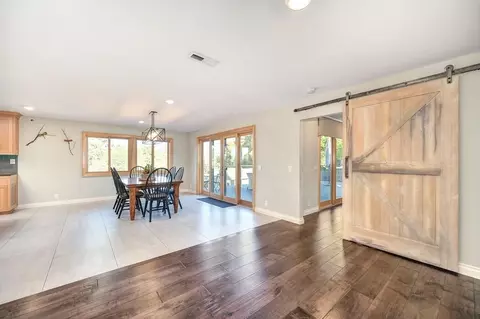 Entry Way - 518 Fairview Dr, Placerville, CA 95667 photo 4 of 7