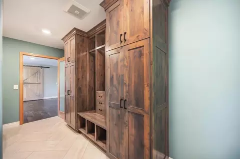 Entry Way - 518 Fairview Dr, Placerville, CA 95667 photo 6 of 7