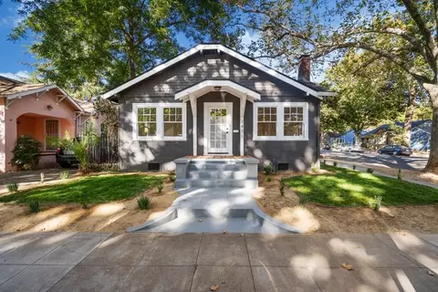 2431 E St, Sacramento, CA 95816
